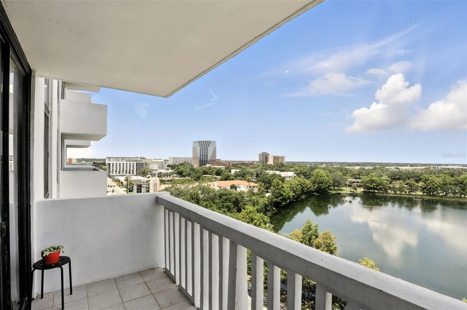 400 E Colonial Drive Orlando FL 32803