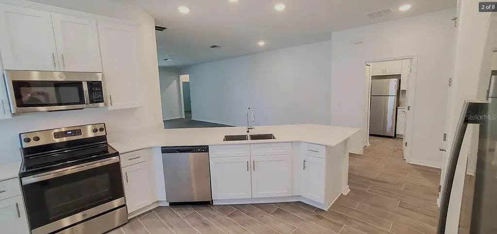 407 Three Oaks Drive Edgewater FL 32141