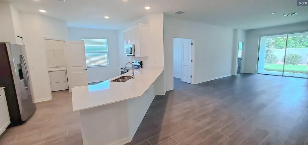 407 Three Oaks Drive Edgewater FL 32141