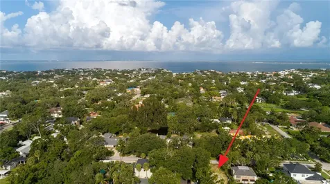 2310 S Hesperides Street Tampa FL 33629