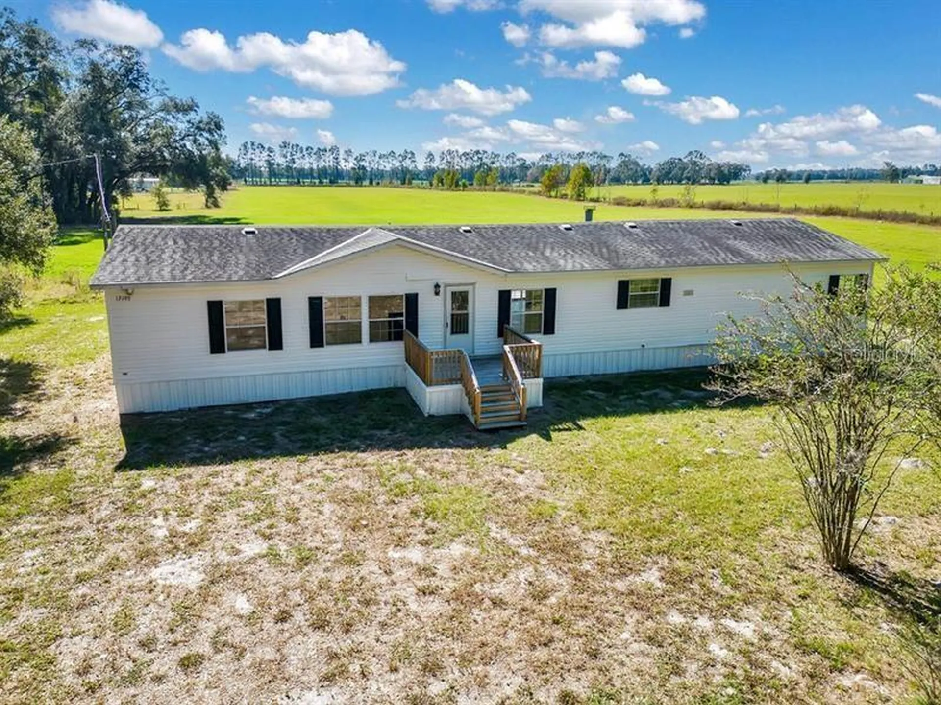 12190 NE 10th Avenue Trenton FL 32693