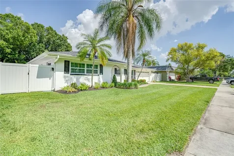1954 Arvis Circle W Clearwater FL 33764