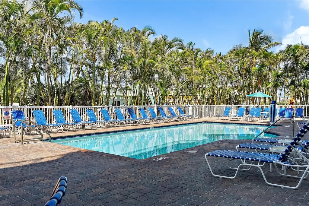 11605 Gulf Boulevard Treasure Island FL 33706