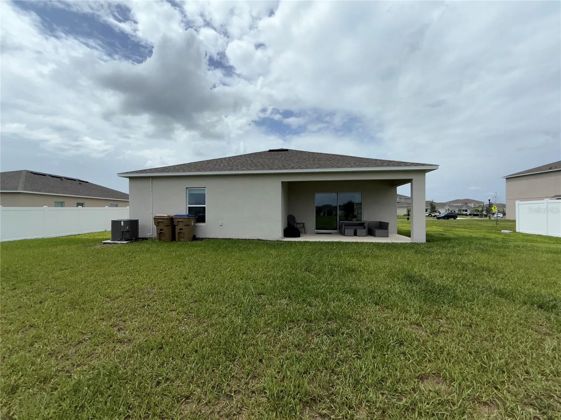 121 Citrine Loop Kissimmee FL 34758