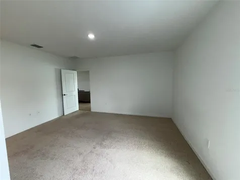 121 Citrine Loop Kissimmee FL 34758