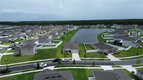 121 Citrine Loop Kissimmee FL 34758