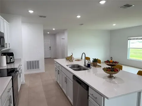 121 Citrine Loop Kissimmee FL 34758