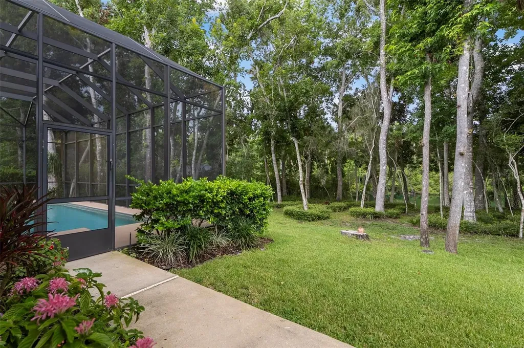 23 Creekside Drive Palm Coast FL 32137