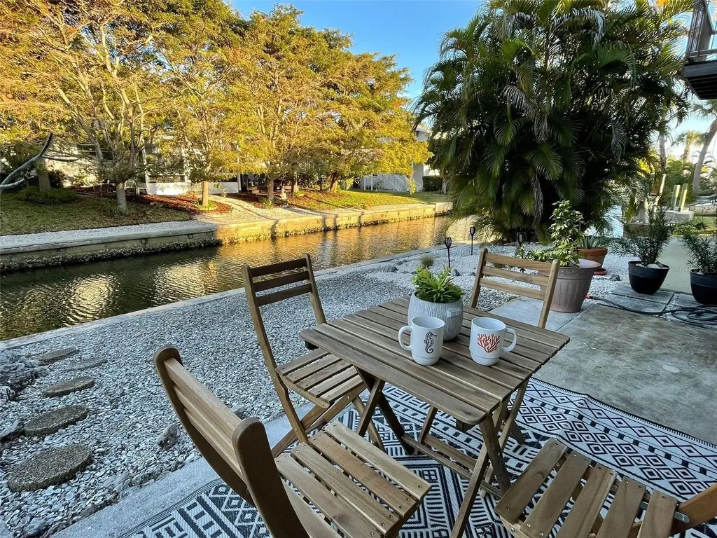 779 Saint Judes Drive N Longboat Key FL 34228