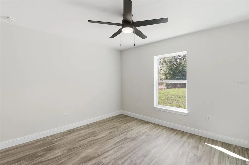 8512 N Garland Way Dunnellon FL 34434
