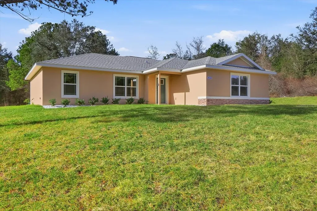 8512 N Garland Way Dunnellon FL 34434