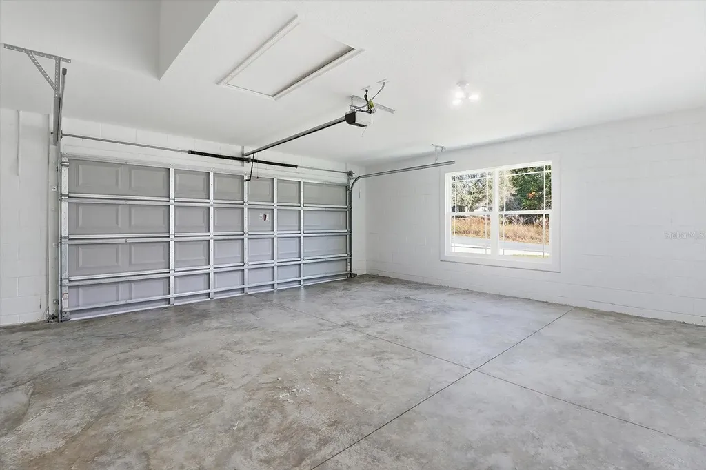 8512 N Garland Way Dunnellon FL 34434