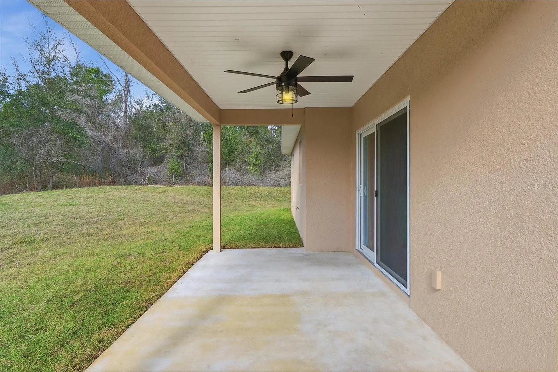 8512 N Garland Way Dunnellon FL 34434
