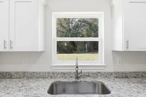 8512 N Garland Way Dunnellon FL 34434