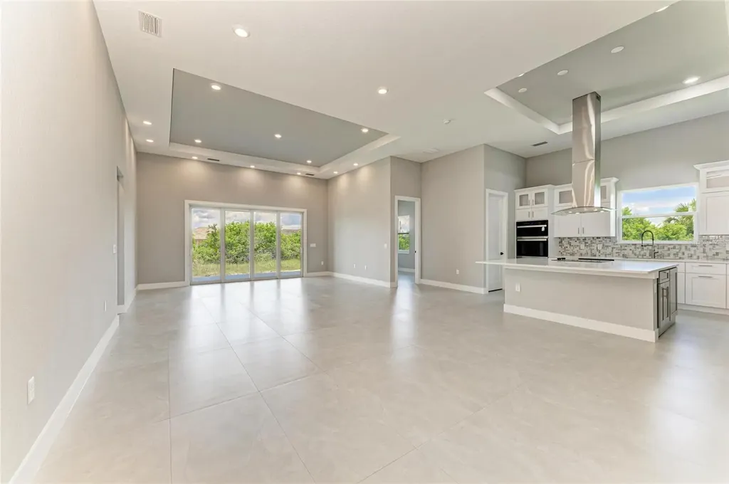 8147 Tracy Circle Port Charlotte FL 33981