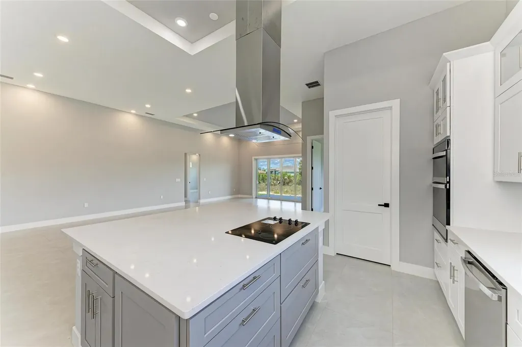 8147 Tracy Circle Port Charlotte FL 33981