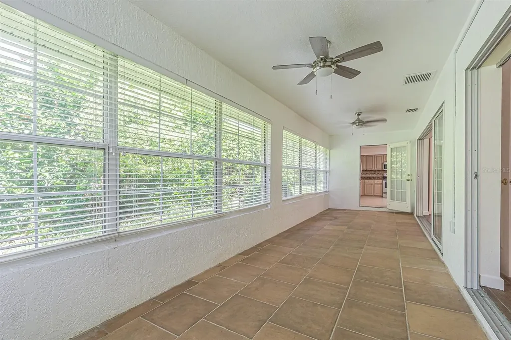 11027 Dormie Drive San Antonio FL 33576