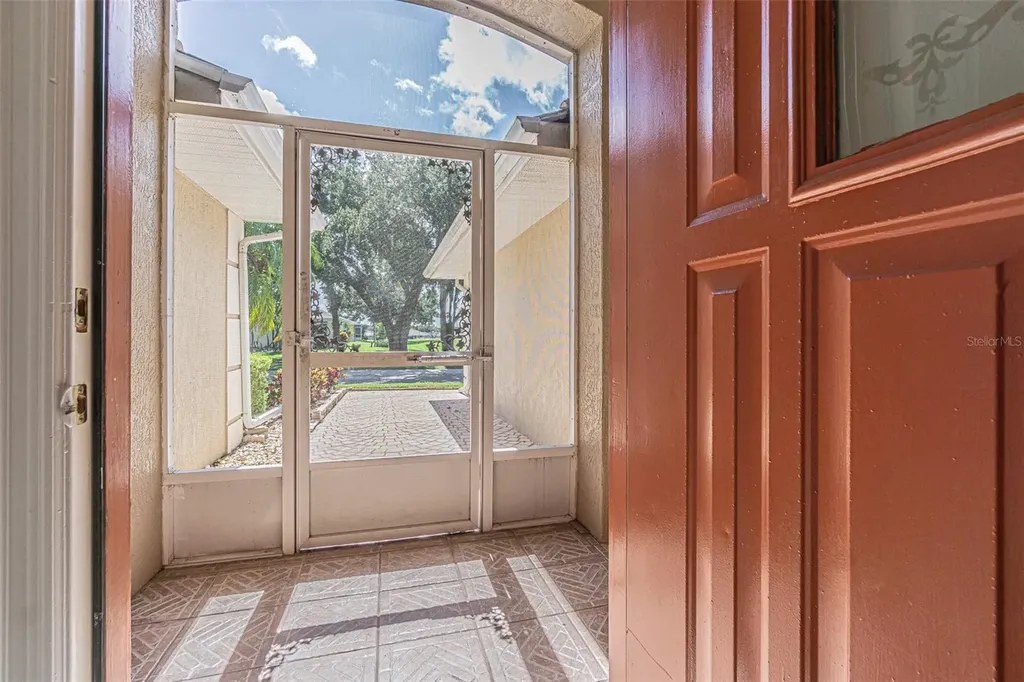 11027 Dormie Drive San Antonio FL 33576