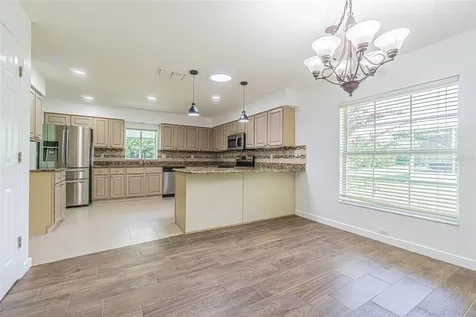 11027 Dormie Drive San Antonio FL 33576