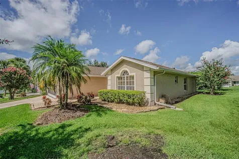 11027 Dormie Drive San Antonio FL 33576