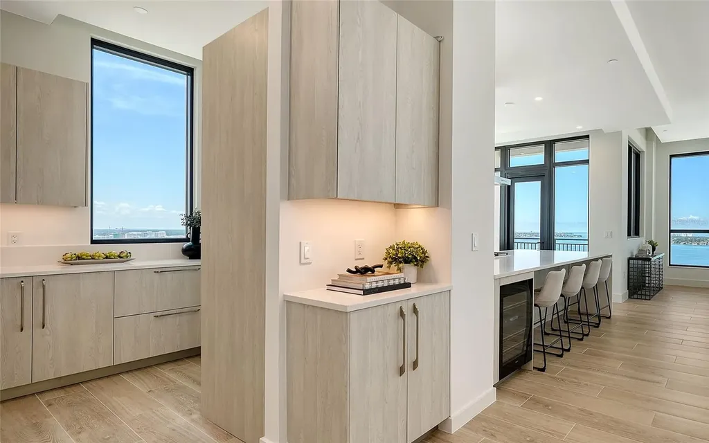 33 S Palm Avenue Sarasota FL 34236