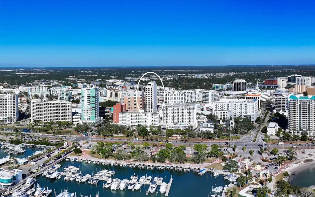 33 S Palm Avenue Sarasota FL 34236