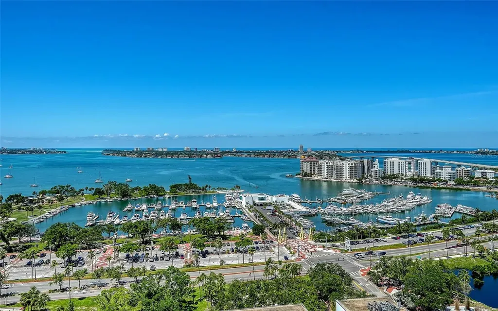 33 S Palm Avenue Sarasota FL 34236