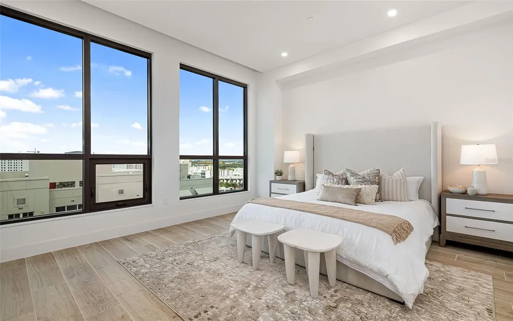 33 S Palm Avenue Sarasota FL 34236