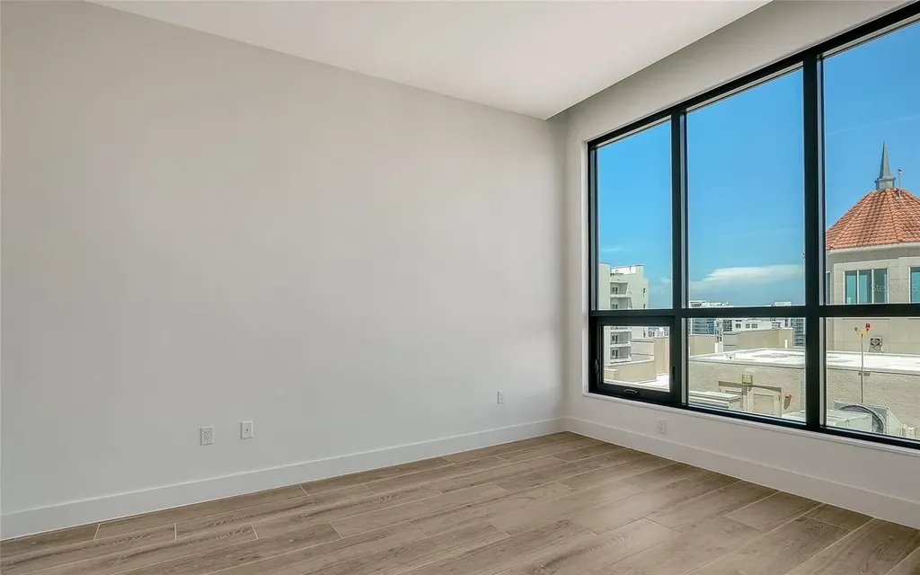 33 S Palm Avenue Sarasota FL 34236