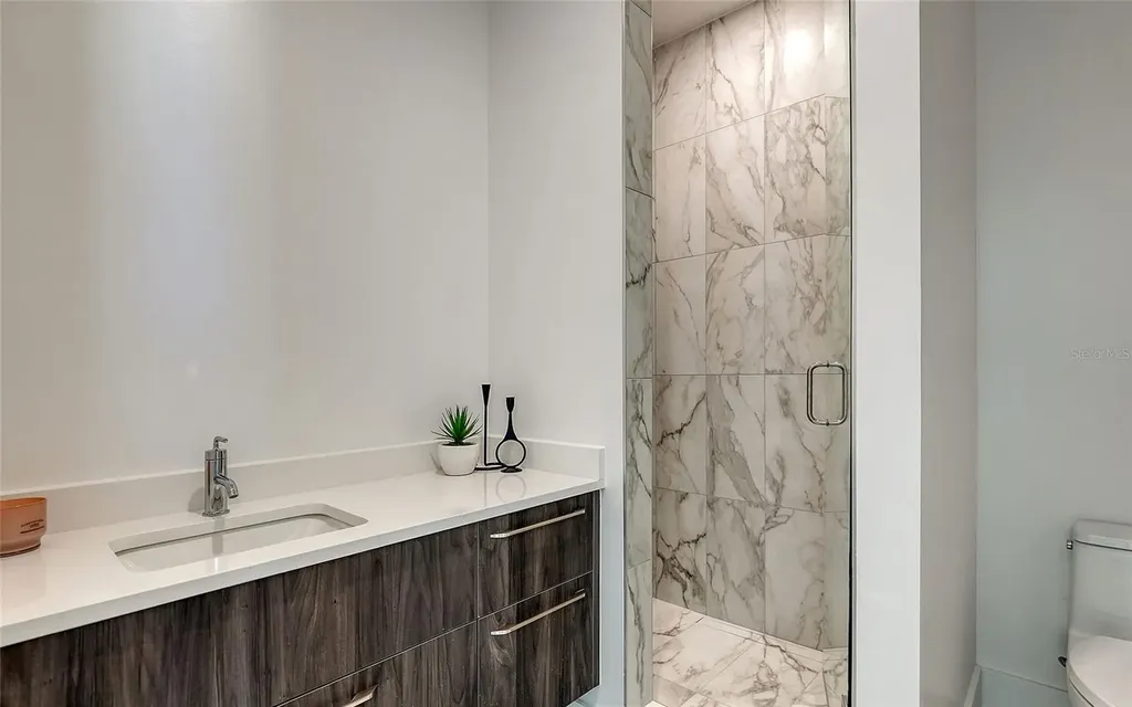 33 S Palm Avenue Sarasota FL 34236