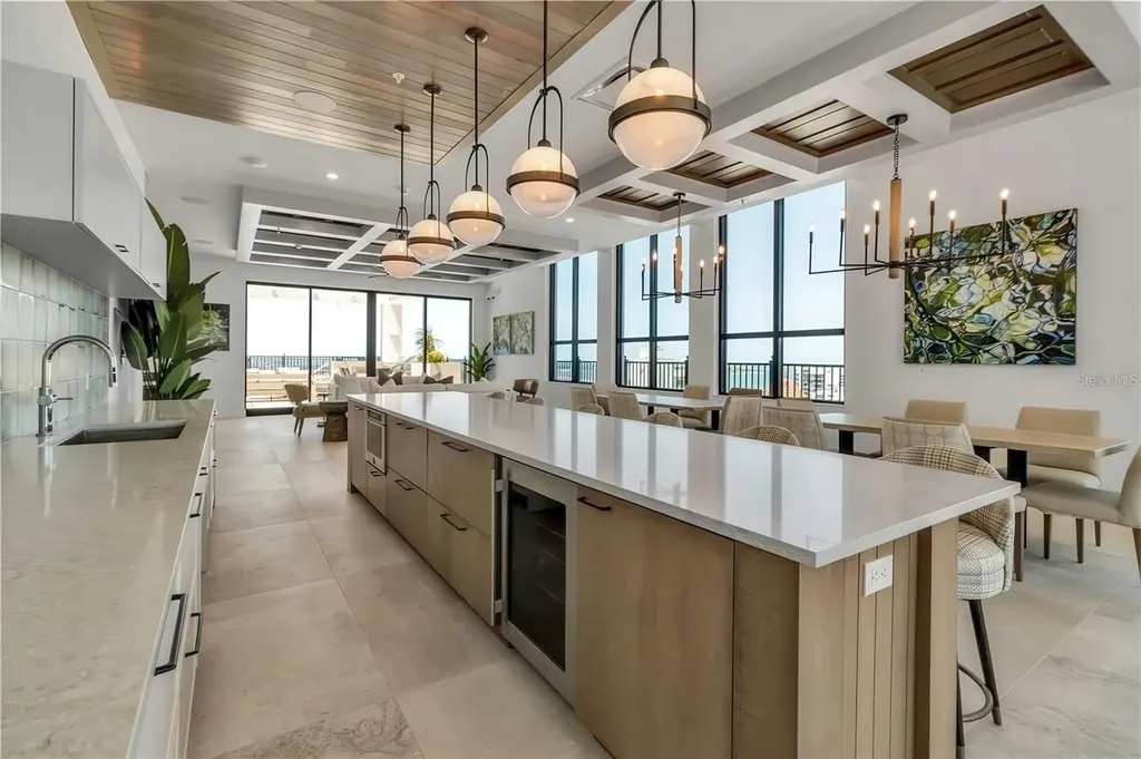 33 S Palm Avenue Sarasota FL 34236