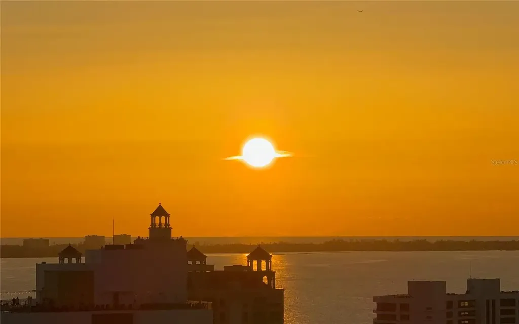 33 S Palm Avenue Sarasota FL 34236