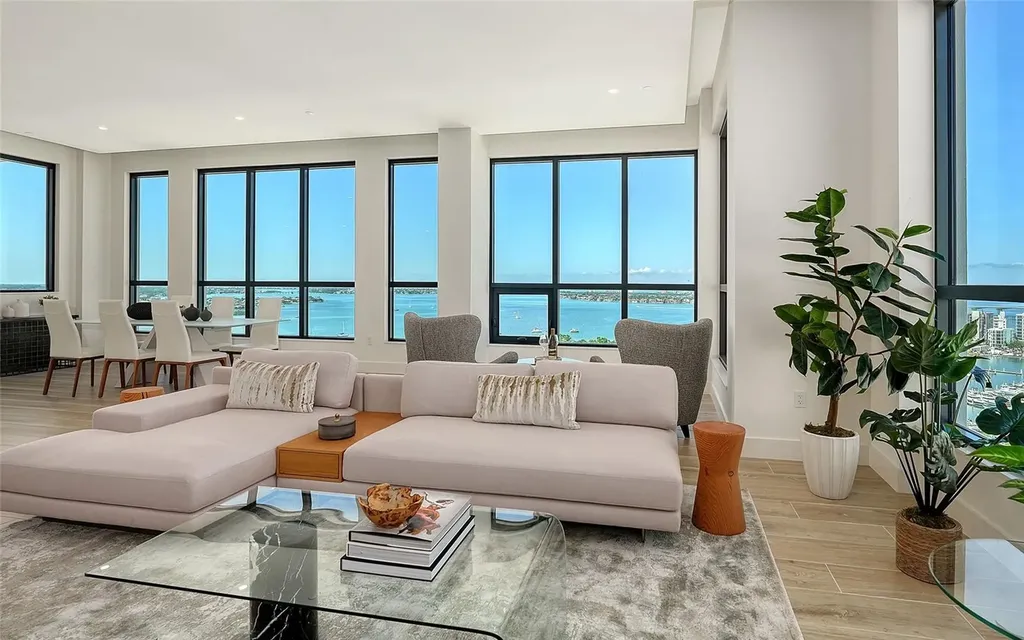 33 S Palm Avenue Sarasota FL 34236