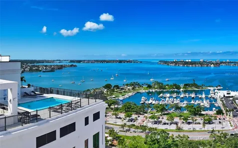 33 S Palm Avenue Sarasota FL 34236