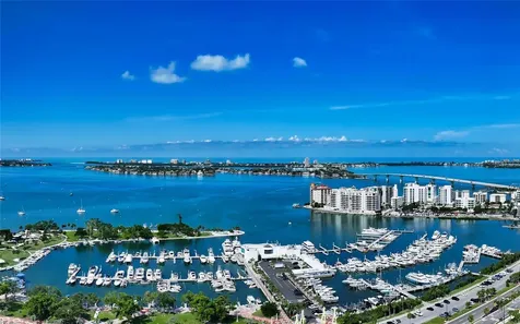 33 S Palm Avenue Sarasota FL 34236