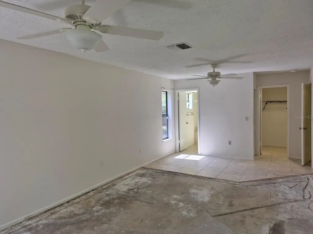1306 Golfview Drive Tarpon Springs FL 34689