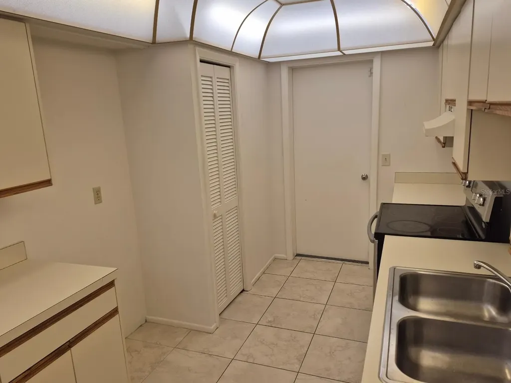 1306 Golfview Drive Tarpon Springs FL 34689