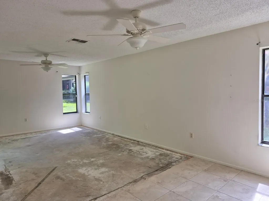 1306 Golfview Drive Tarpon Springs FL 34689