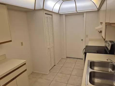 1306 Golfview Drive Tarpon Springs FL 34689
