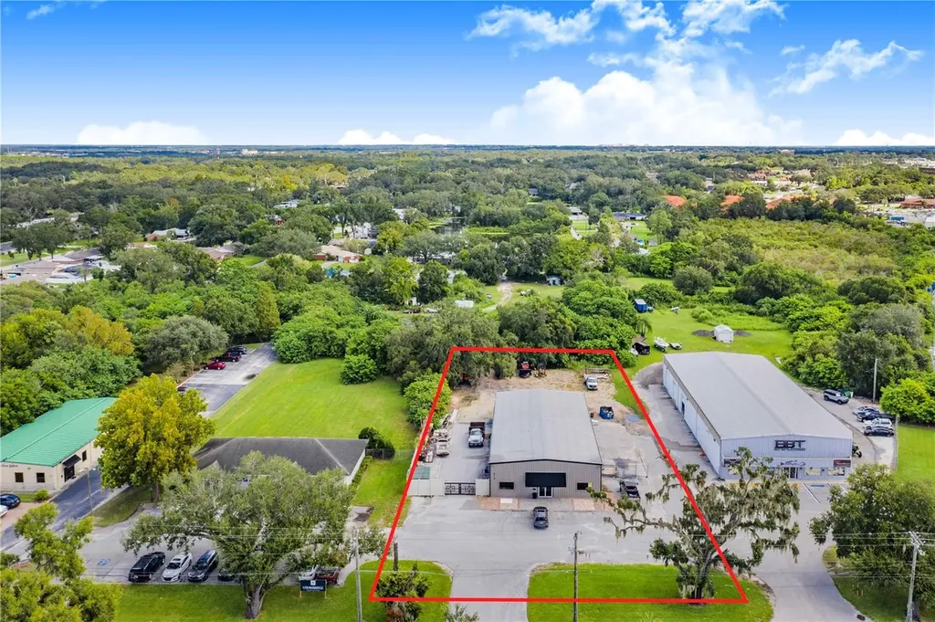 613 Schoolhouse Road Lakeland FL 33813