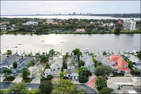 60 Mariner Way Tampa FL 33602