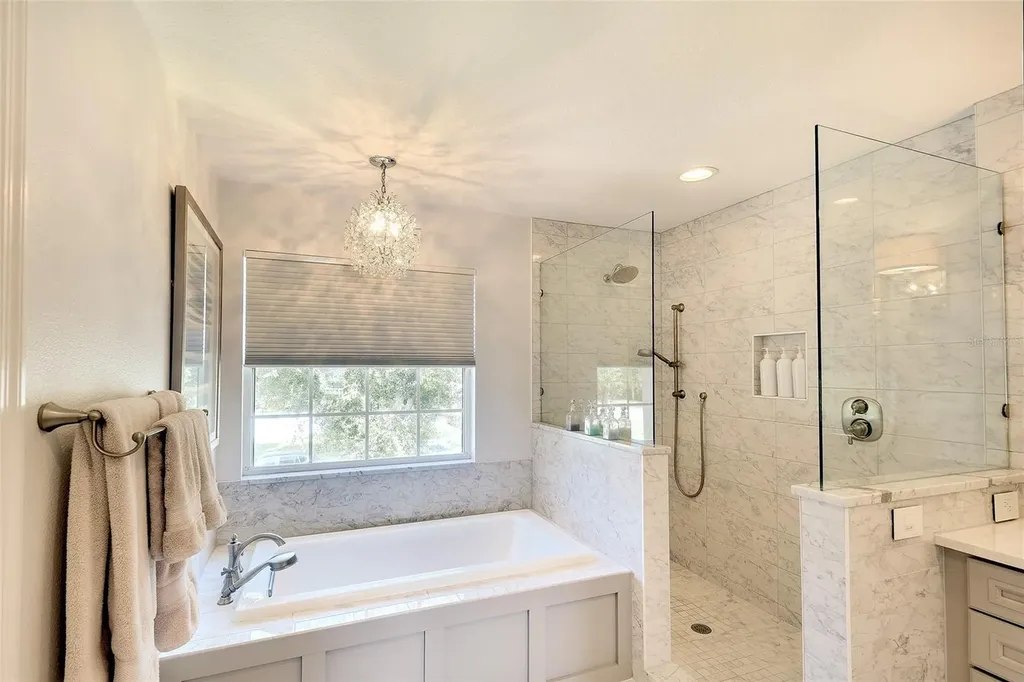 6153 41st Street E Bradenton FL 34203