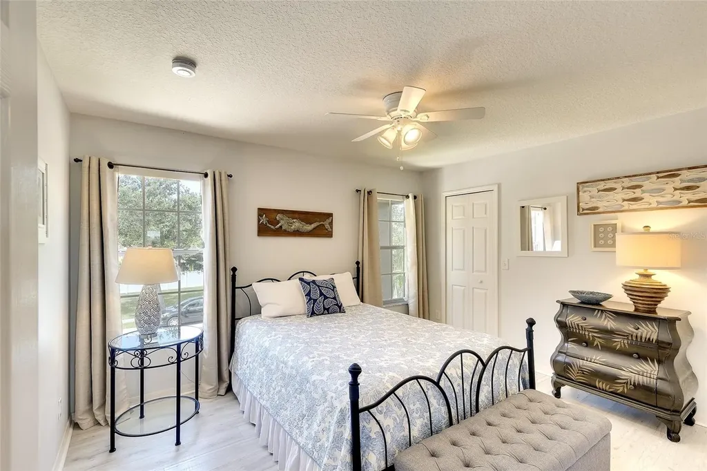 6153 41st Street E Bradenton FL 34203