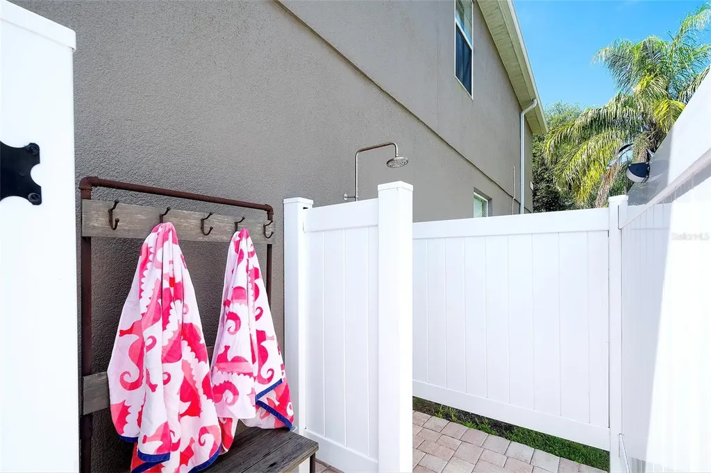 6153 41st Street E Bradenton FL 34203