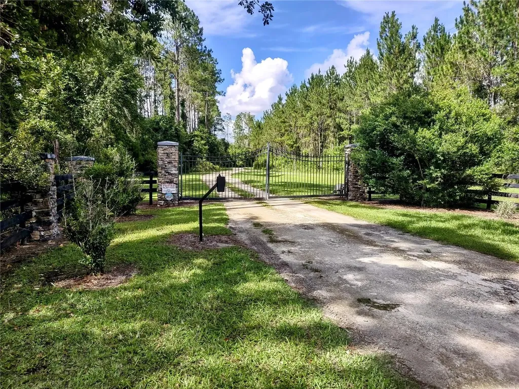4651 NE 108th Place Chiefland FL 32626