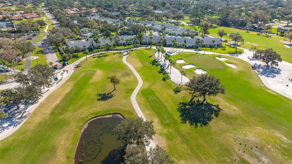 7820 Palm Aire Lane Sarasota FL 34243