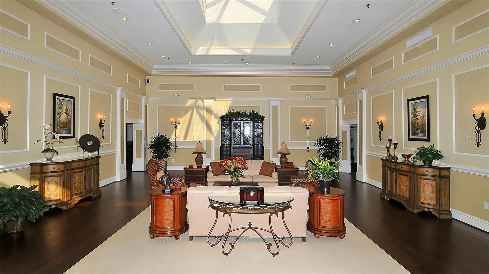 7820 Palm Aire Lane Sarasota FL 34243