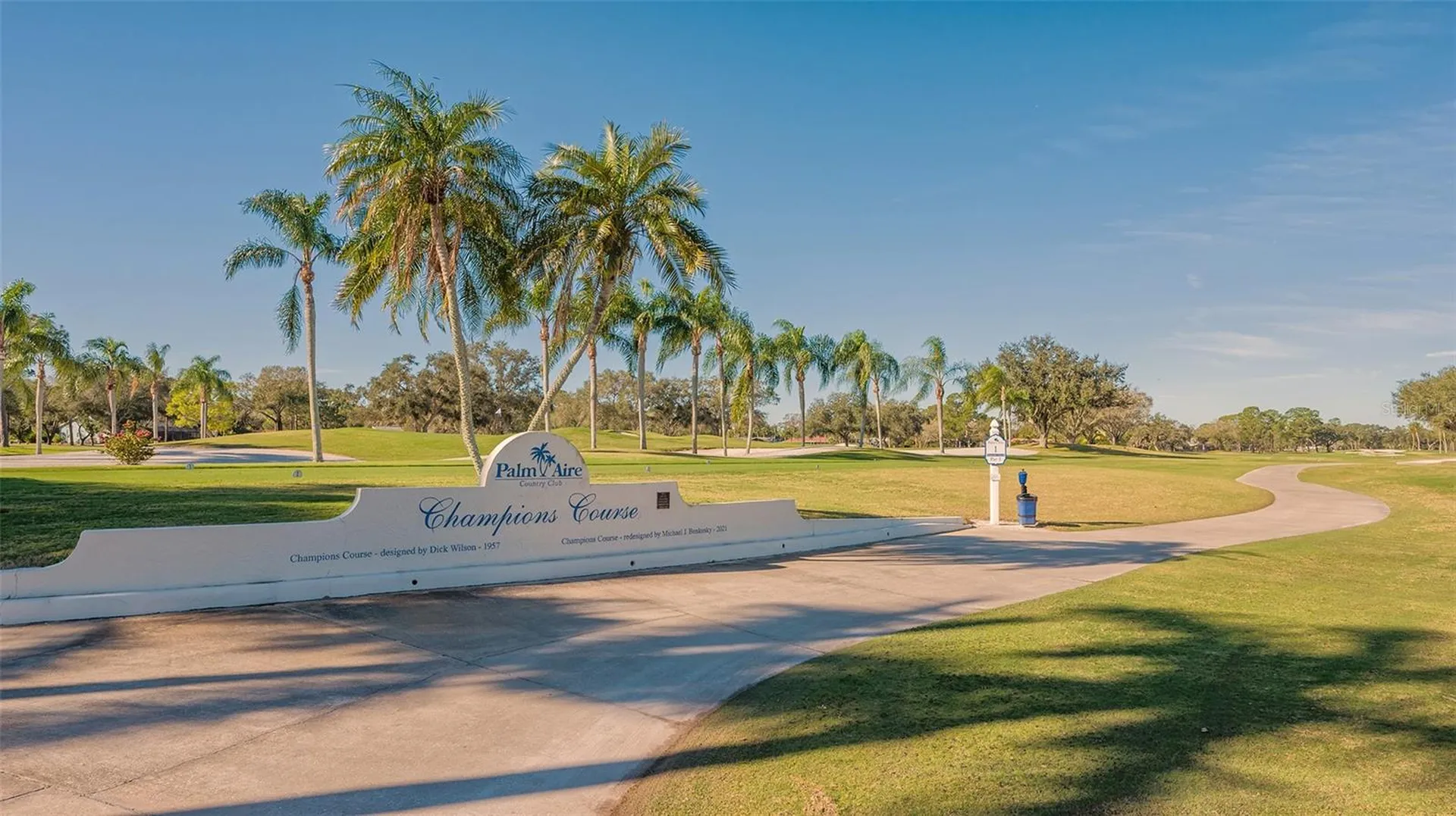 7820 Palm Aire Lane Sarasota FL 34243