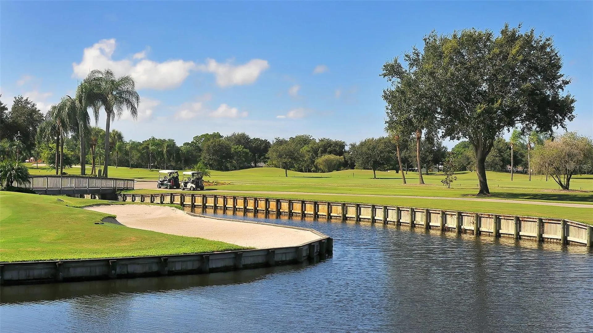 7820 Palm Aire Lane Sarasota FL 34243