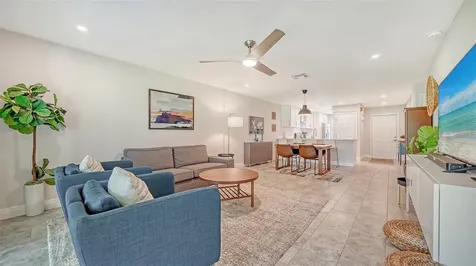 7820 Palm Aire Lane Sarasota FL 34243